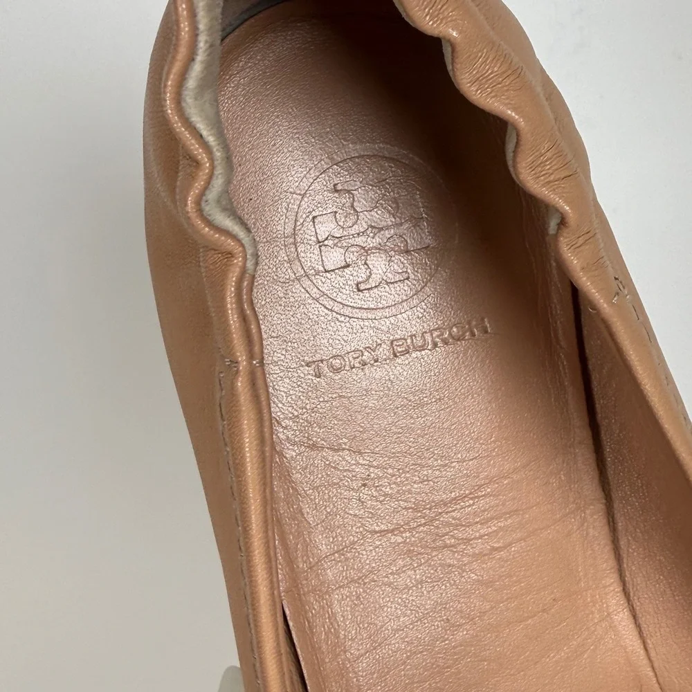 Ballet Flats Tory Burch Womens 9M Tan Minnie Travel Leather Medallion Scrunch
